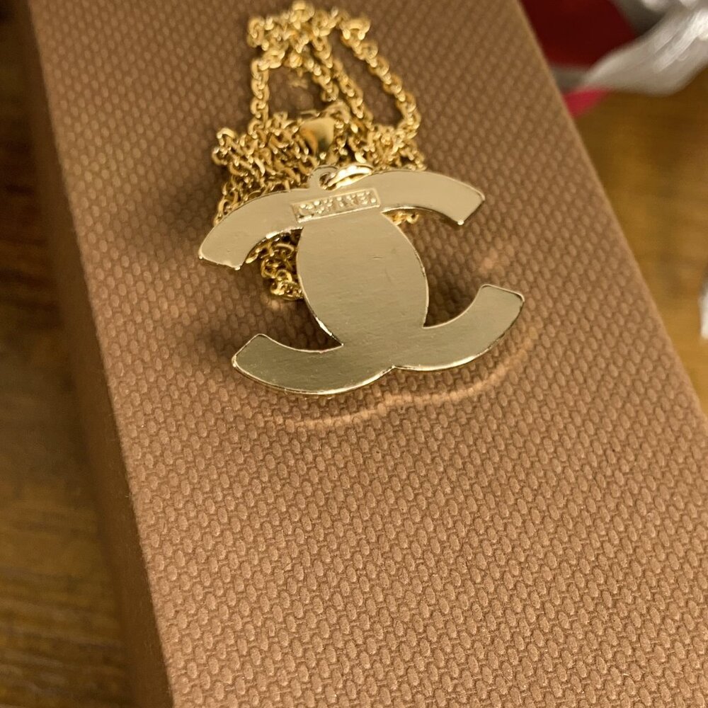 Chanel Turnlock Necklace Bag Charm - Picture 8 of 11